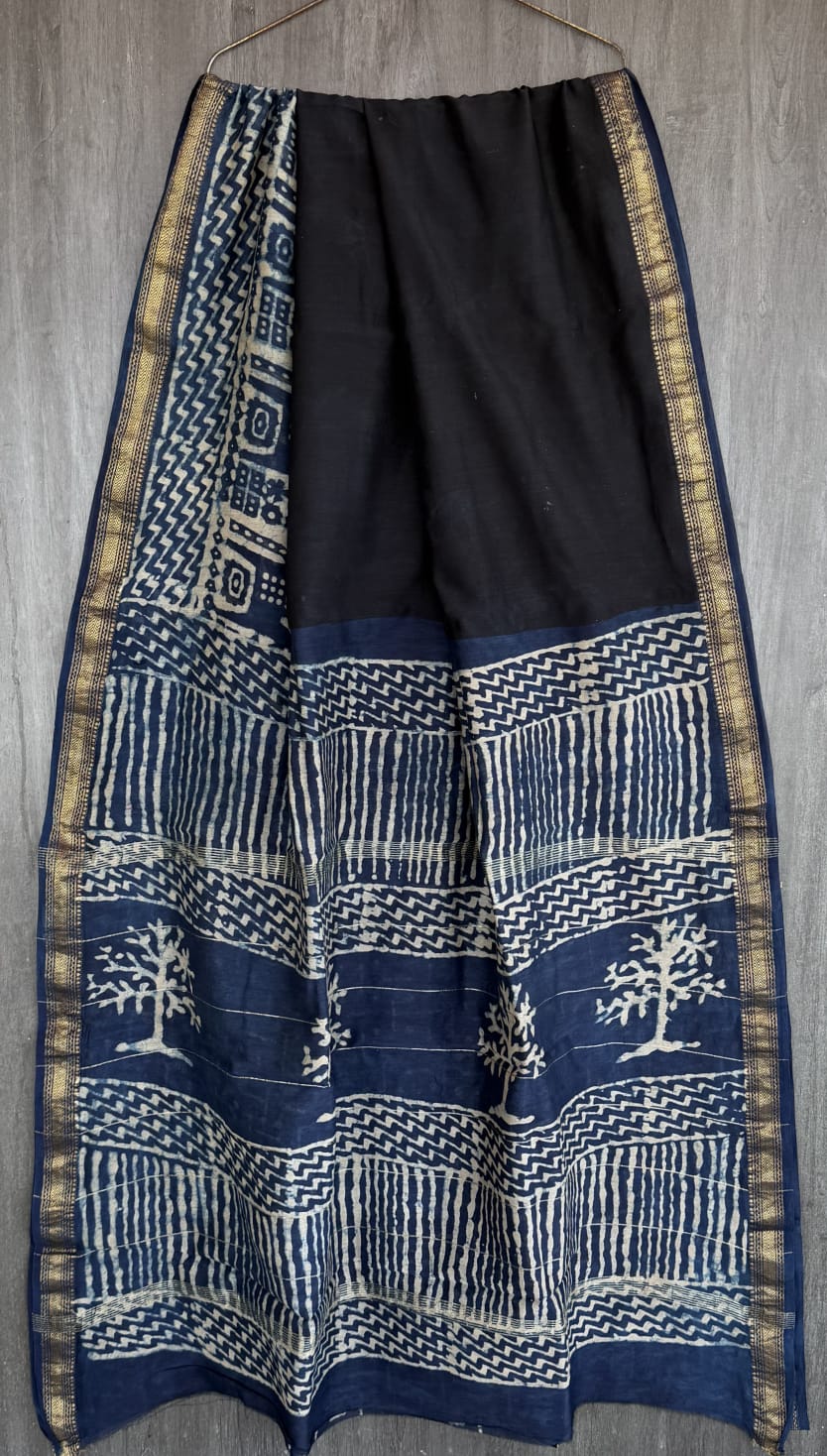 Heritage Dabu Handblock Print Pure Maheshwari Silk Saree