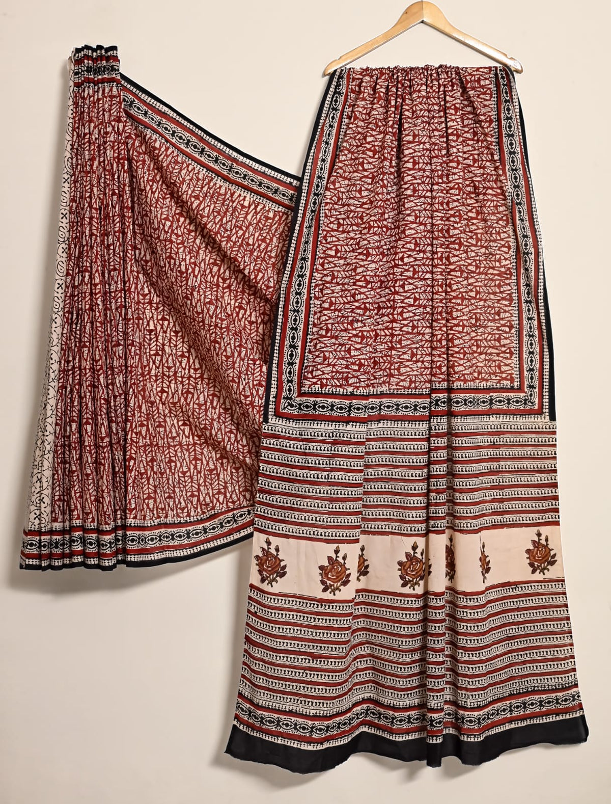 Exquisite Bagru Printed Cotton Saree