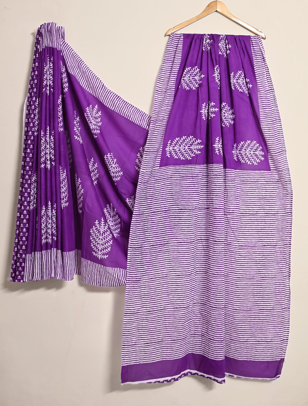 Purple Discharge Print Cotton Saree