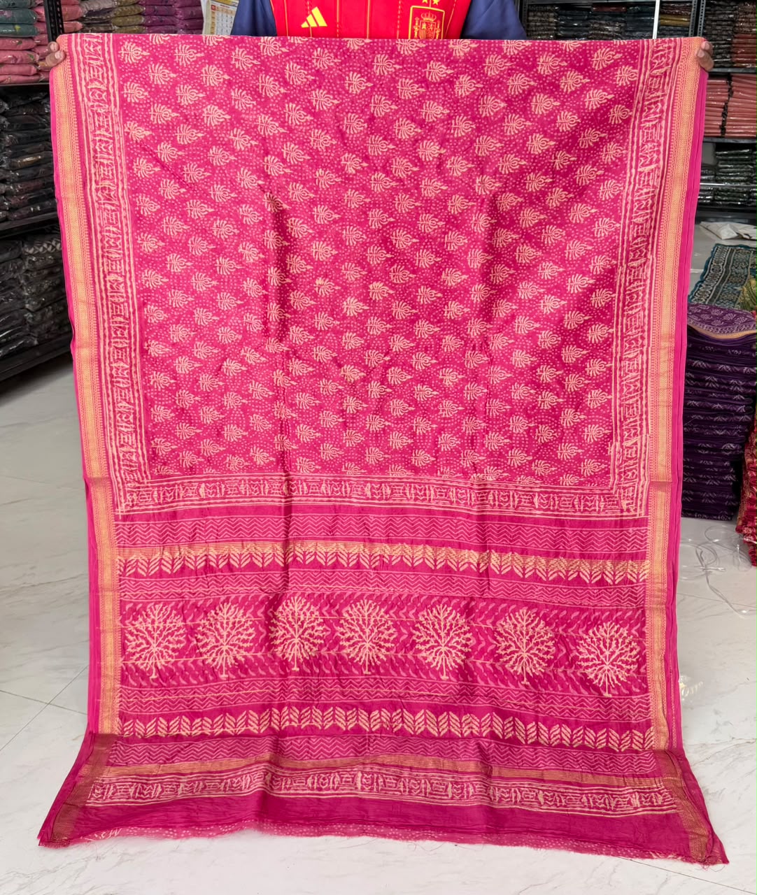 Premium Double Discharge Printed Maheshwari Silk Saree