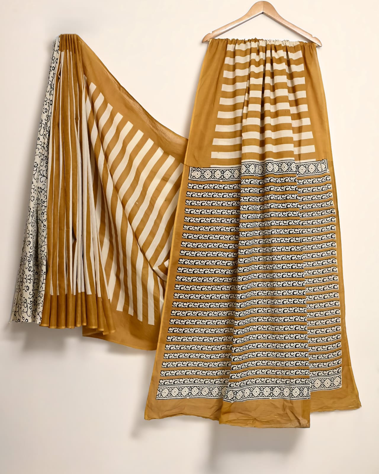 Pure Cotton Handblock Print Saree Elegant Buti
