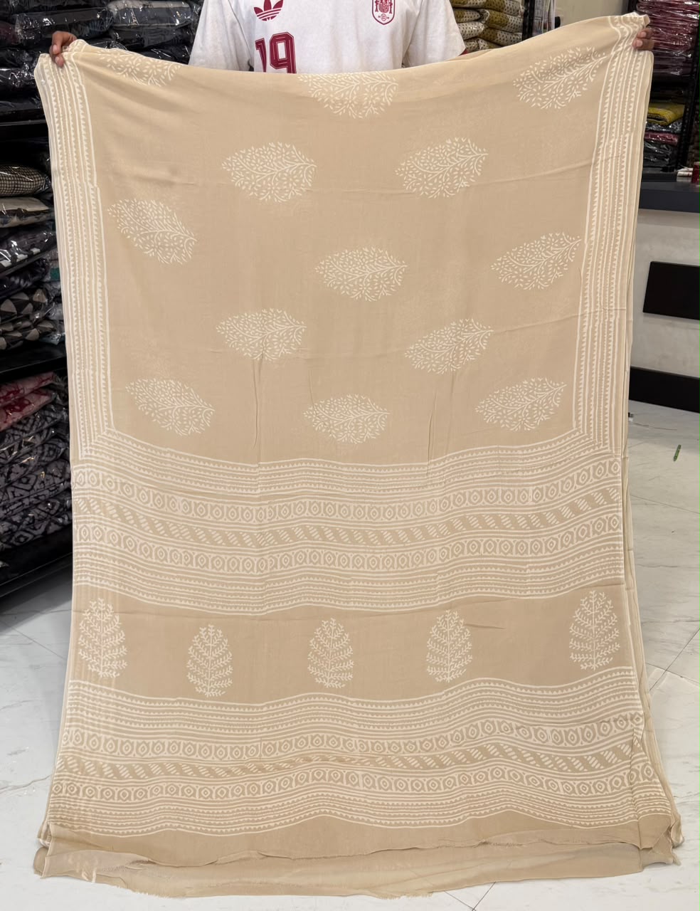 Pure Georgette Saree Traditional Discharge Buti Design