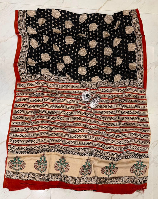 Rust Border Bagru Saree