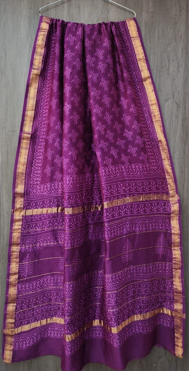 Pure Maheshwari Silk Saree Signature Discharge Floral Design