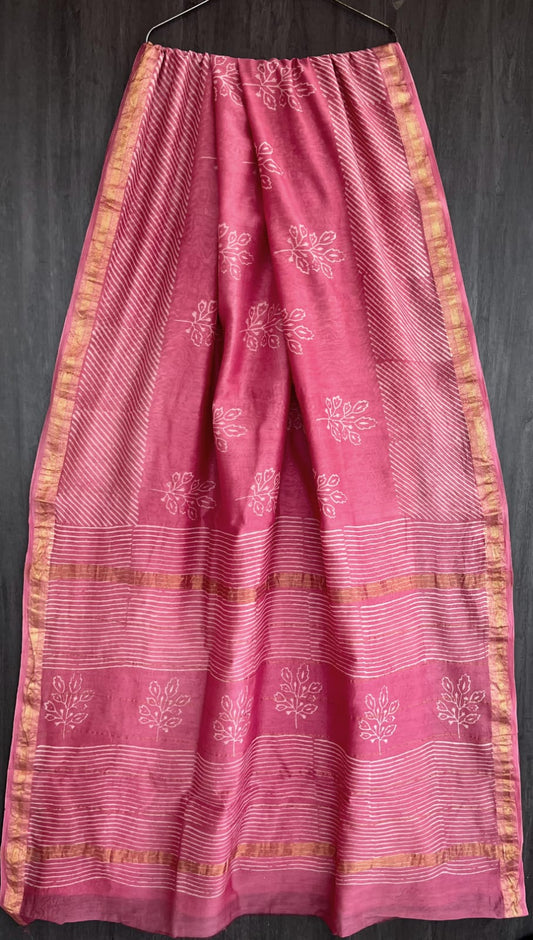 Pure Maheshwari Silk Saree Ethnic Discharge Vine Motif