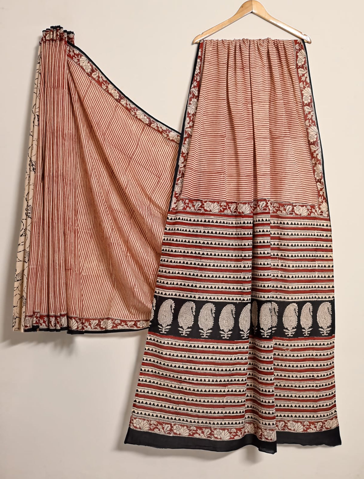 Splendid Bagru Handcrafted Print Cotton Saree