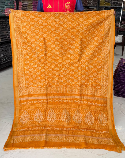 Splendid Double Discharge Designer Maheshwari Silk Saree