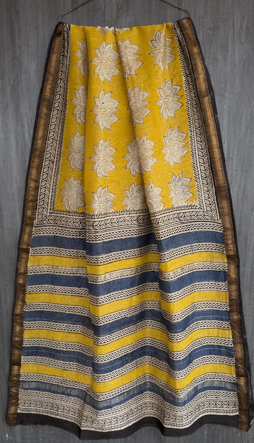 Royal Bagru Printed Maheshwari Silk Saree