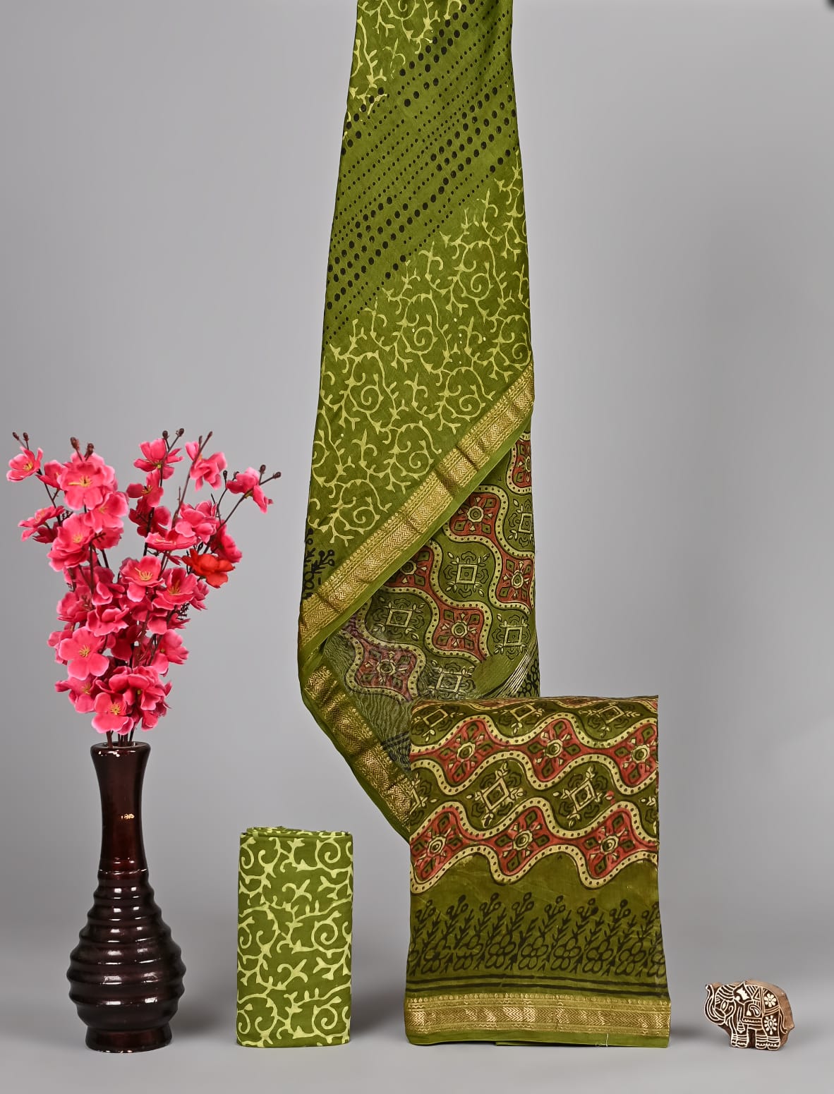 Artisan Vanaspati Printed Pure Maheshwari Silk Suit