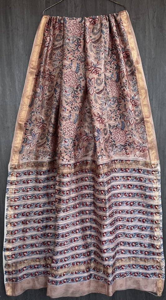 Sanganeri Graceful Motif Maheshwari Saree