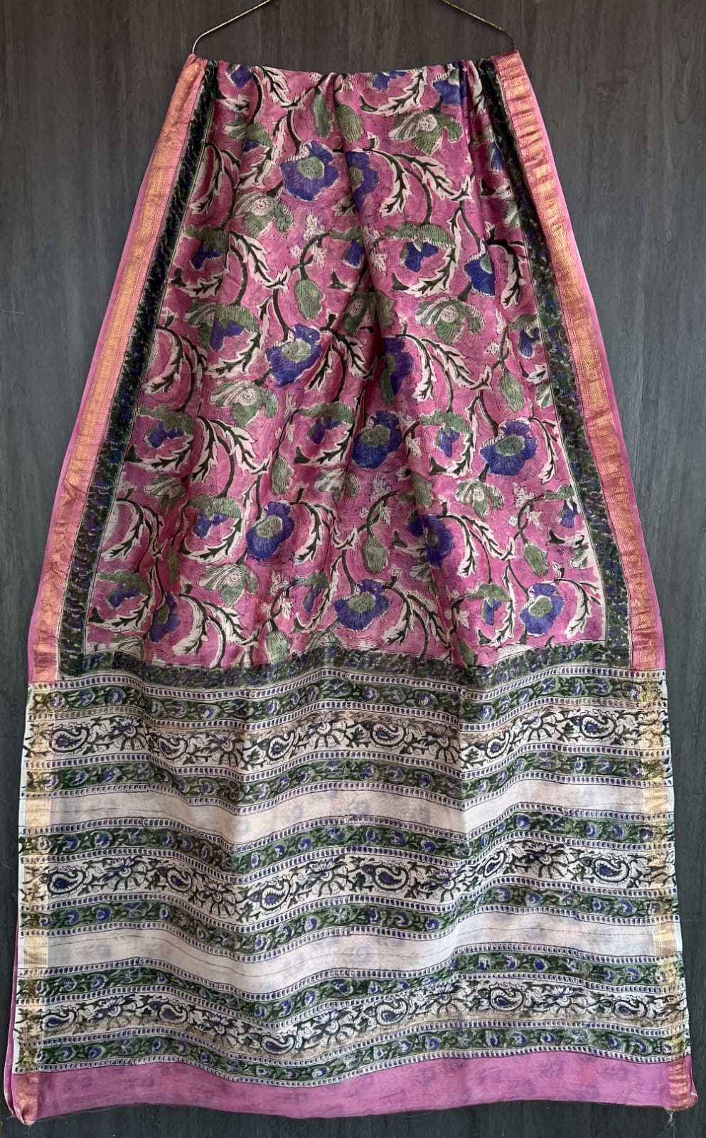 Sanganeri Graceful Motif Maheshwari Saree