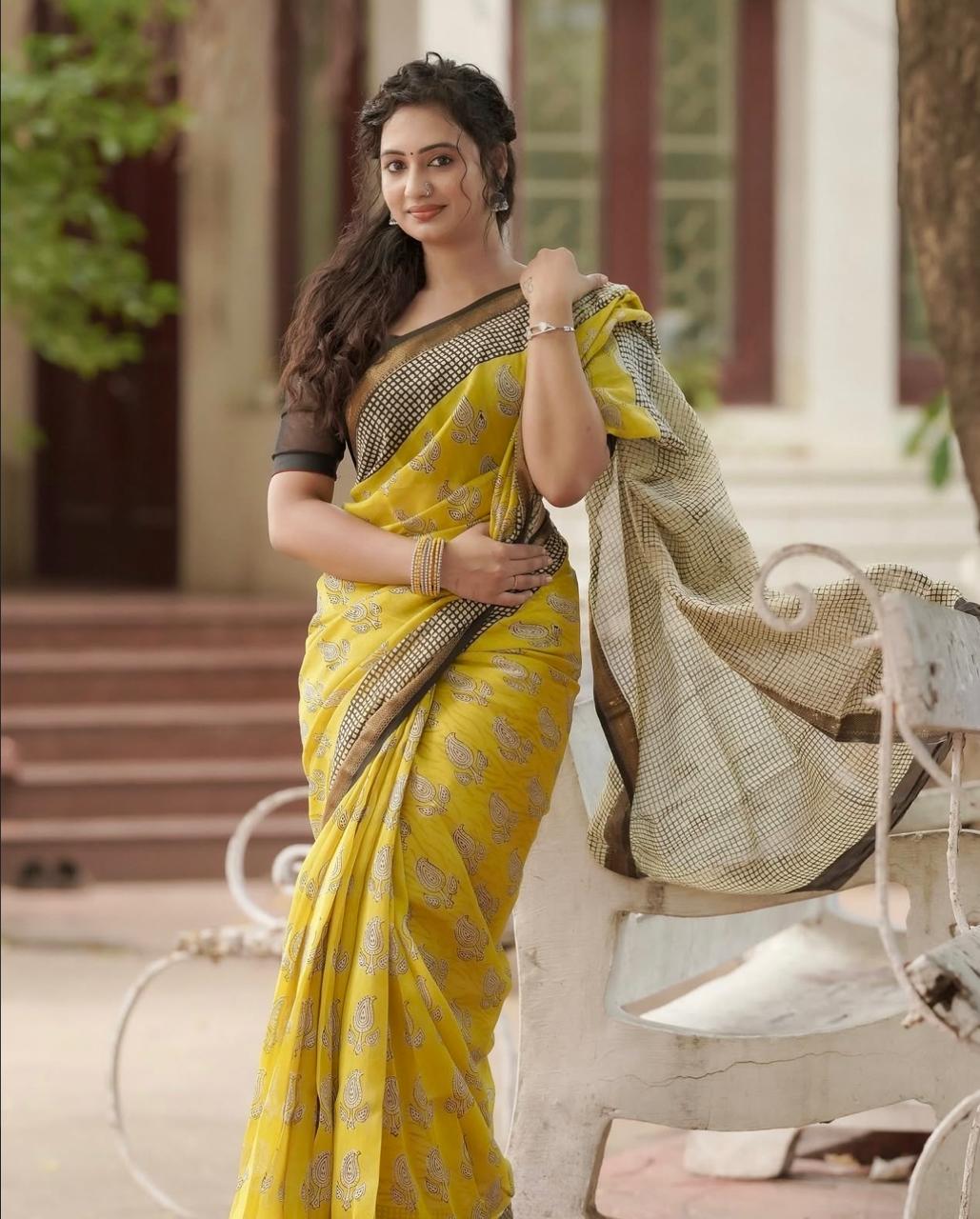 Heritage Bagru Pattern Pure Maheshwari Saree